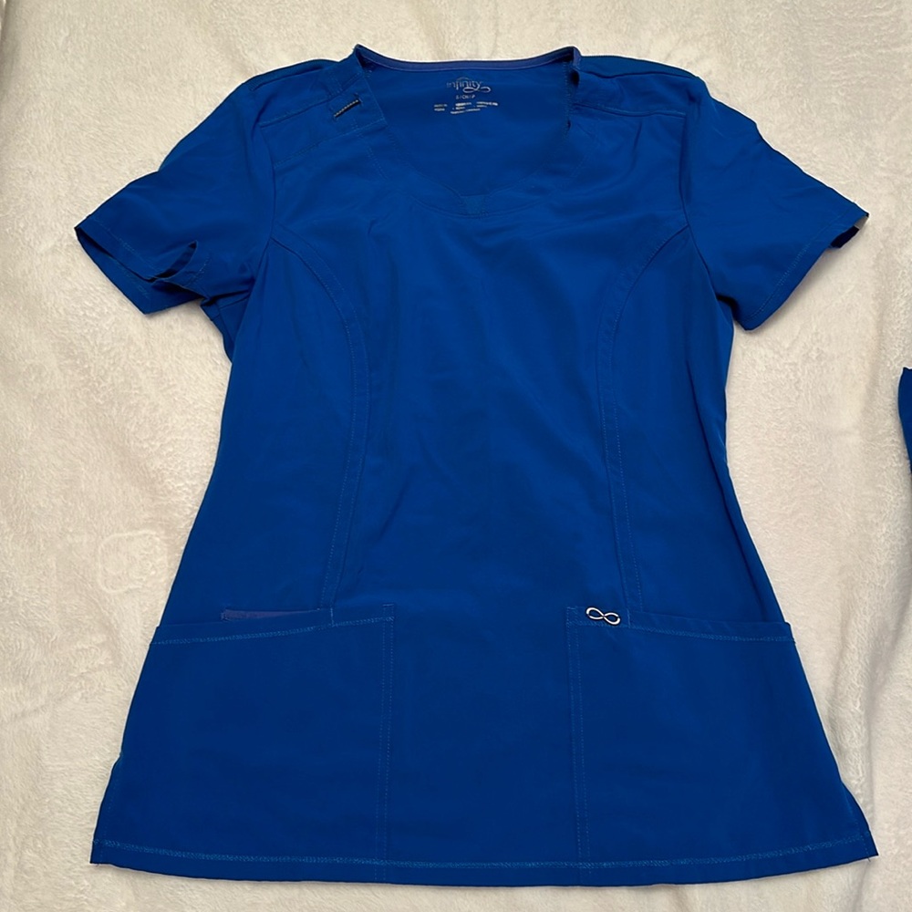 Scrub top